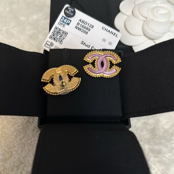 Chanel Cc 24 P Earrings - Picture 5 of 7